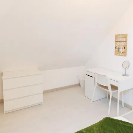 Apartamento Complet Equipe Ideal Groupe Pro/famille * 10 Pers * 5 Chb * Mon Groom Troyes