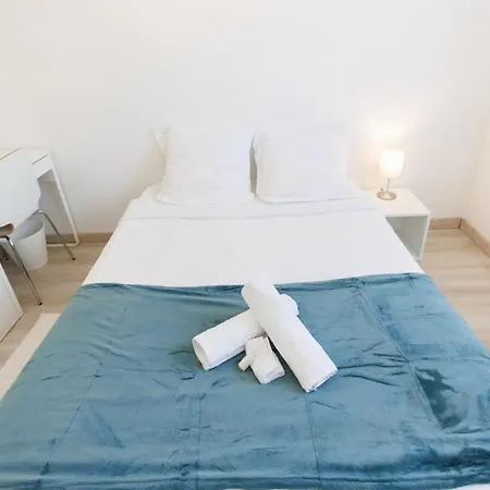 Complet Equipe Ideal Groupe Pro/famille * 10 Pers * 5 Chb * Mon Groom