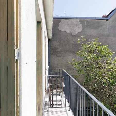 Complet Equipe Ideal Groupe Pro/famille * 10 Pers * 5 Chb * Mon Groom Troyes