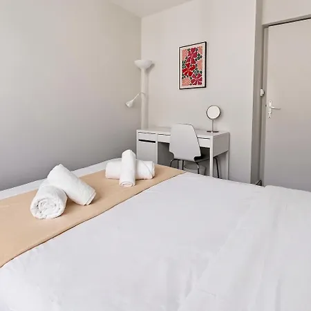 Elegant Duplex Troyen - Ideal Famille & Pro